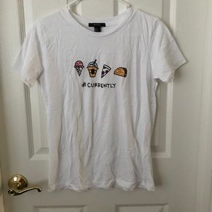 Forever 21 T-Shirt